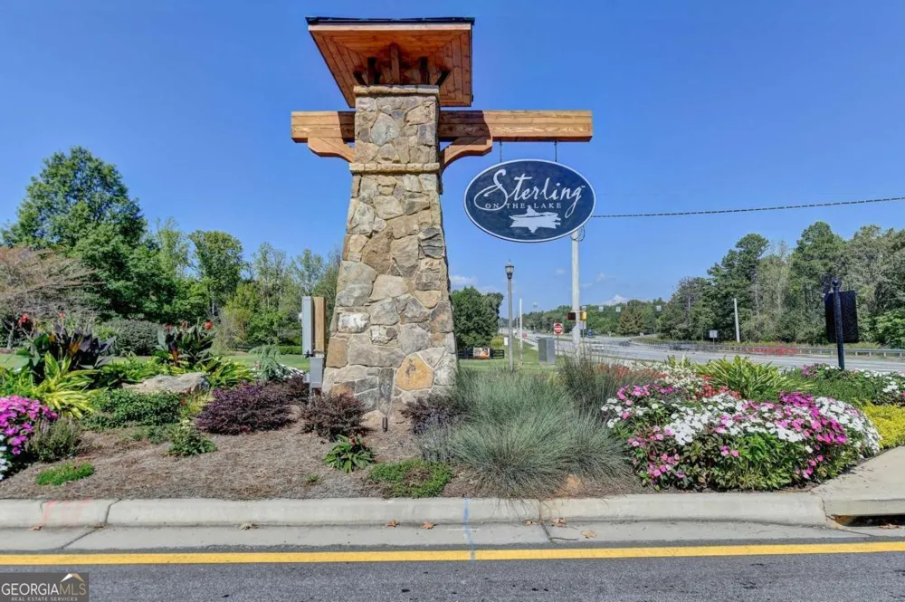6890 Scarlet Oak WAY Flowery Branch, GA 30542