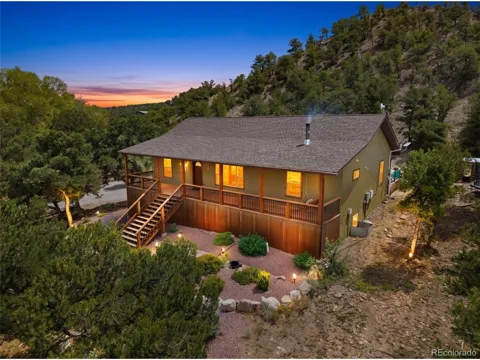 9633 Hutchinson Lane