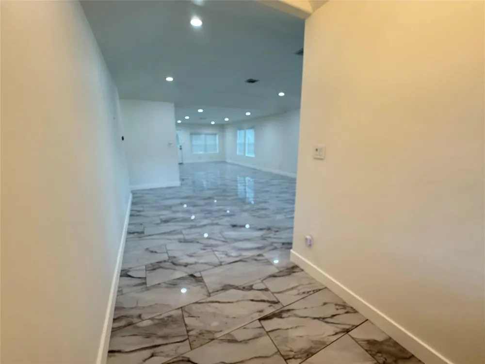 1427 Kappa Street Pasadena, TX 77504