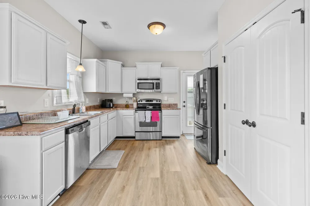 248 Deer Haven Drive Richlands, NC 28574