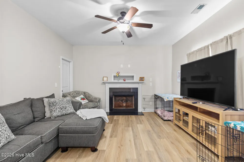 248 Deer Haven Drive Richlands, NC 28574