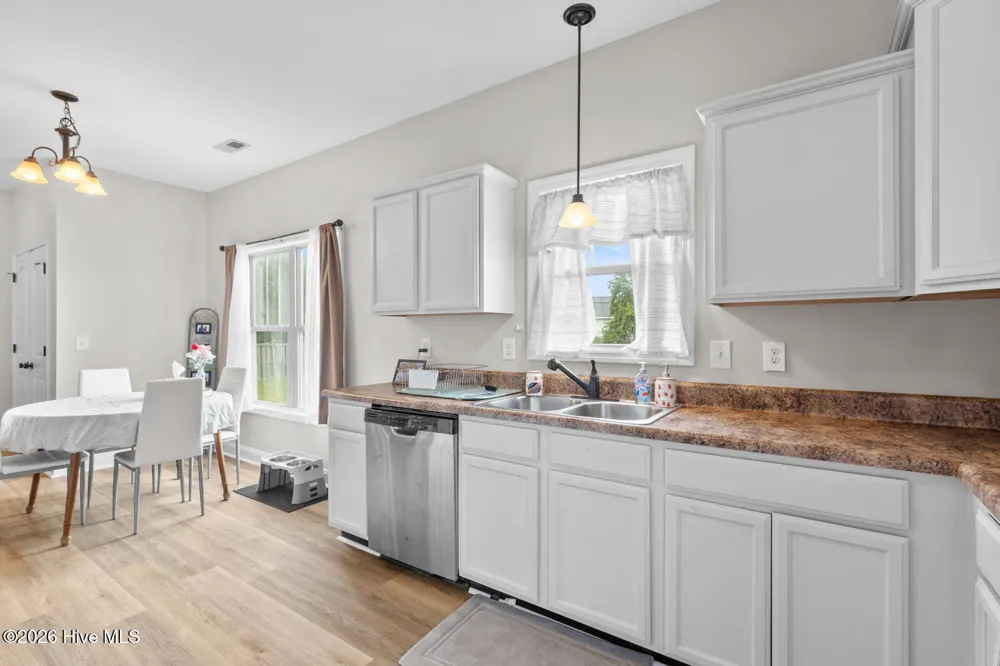 248 Deer Haven Drive Richlands, NC 28574