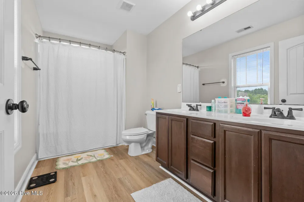 248 Deer Haven Drive Richlands, NC 28574