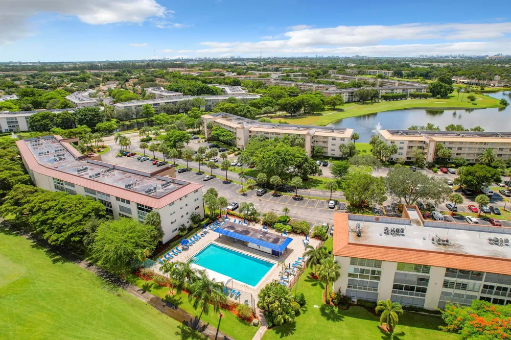 3205 Portofino Point #B4 Coconut Creek, FL 33066