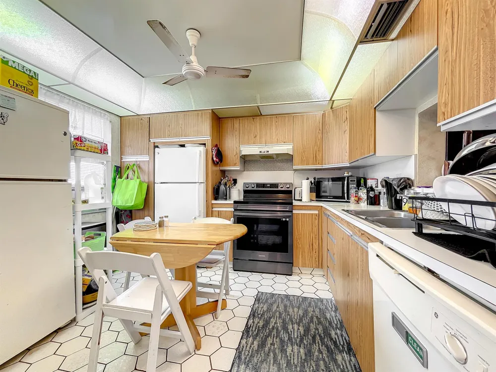 3205 Portofino Point #B4 Coconut Creek, FL 33066