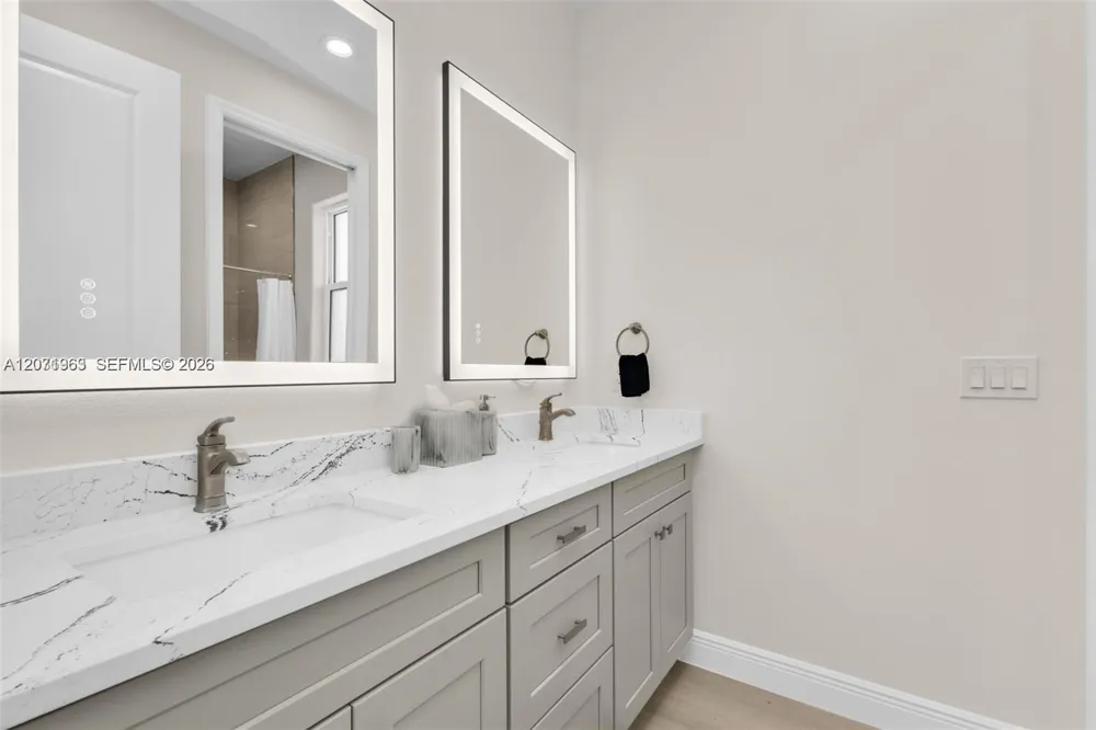 13926 Allamanda Cir Other City - In The State Of Florida, FL 33981