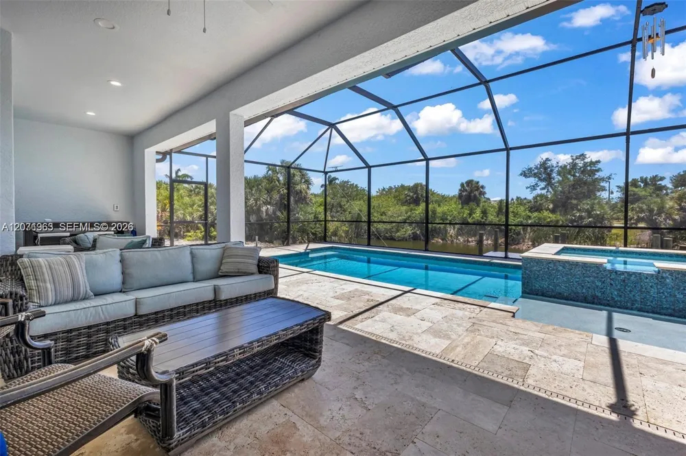 13926 Allamanda Cir Other City - In The State Of Florida, FL 33981