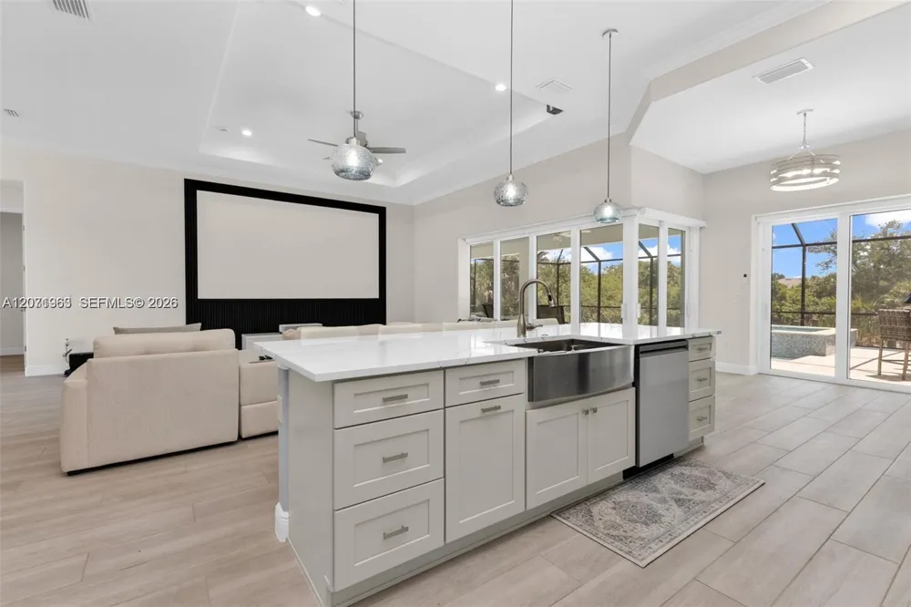 13926 Allamanda Cir Other City - In The State Of Florida, FL 33981