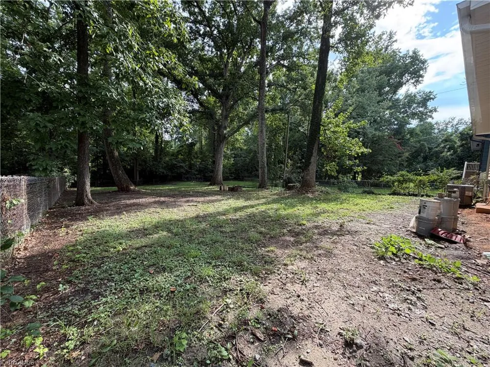 1702 Cedrow Drive High Point, NC 27260