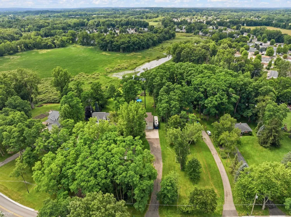 1539 W Rolston Road Linden City, MI 48451