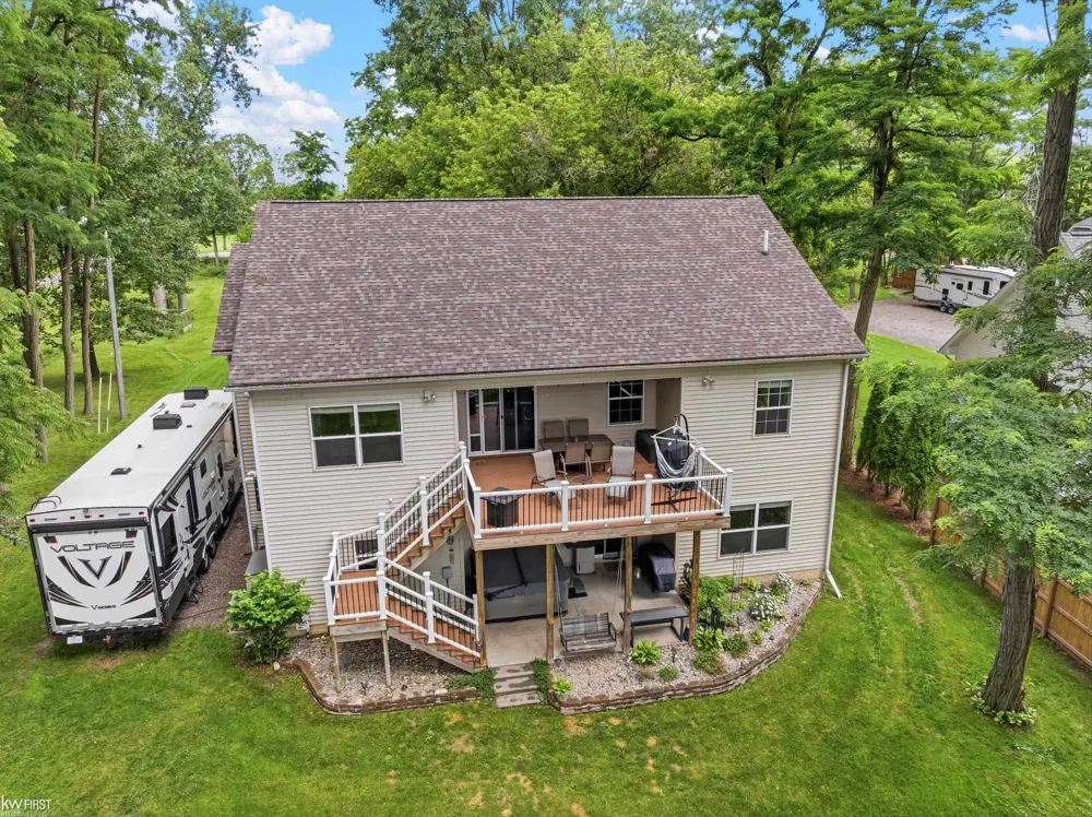 1539 W Rolston Road Linden City, MI 48451