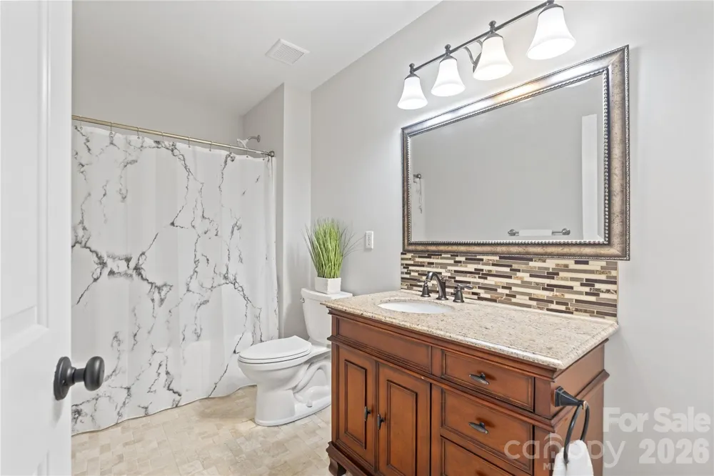 2435 Smith Cove Road Denver, NC 28037