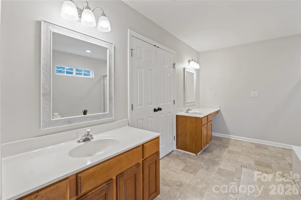 2435 Smith Cove Road Denver, NC 28037