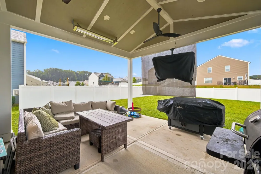 125 Gray Willow Street Mooresville, NC 28117