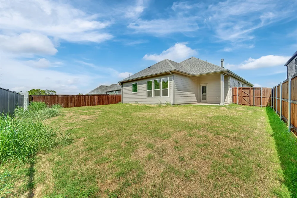 3004 Cremini Falls Princeton, TX 75407