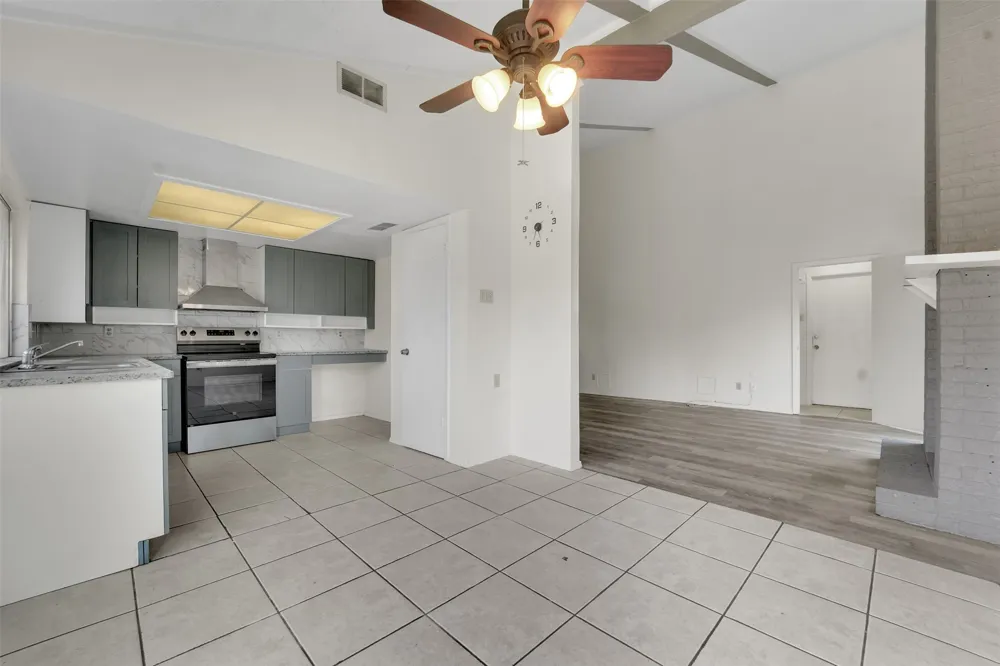 2135 Wheaton Drive Richardson, TX 75081
