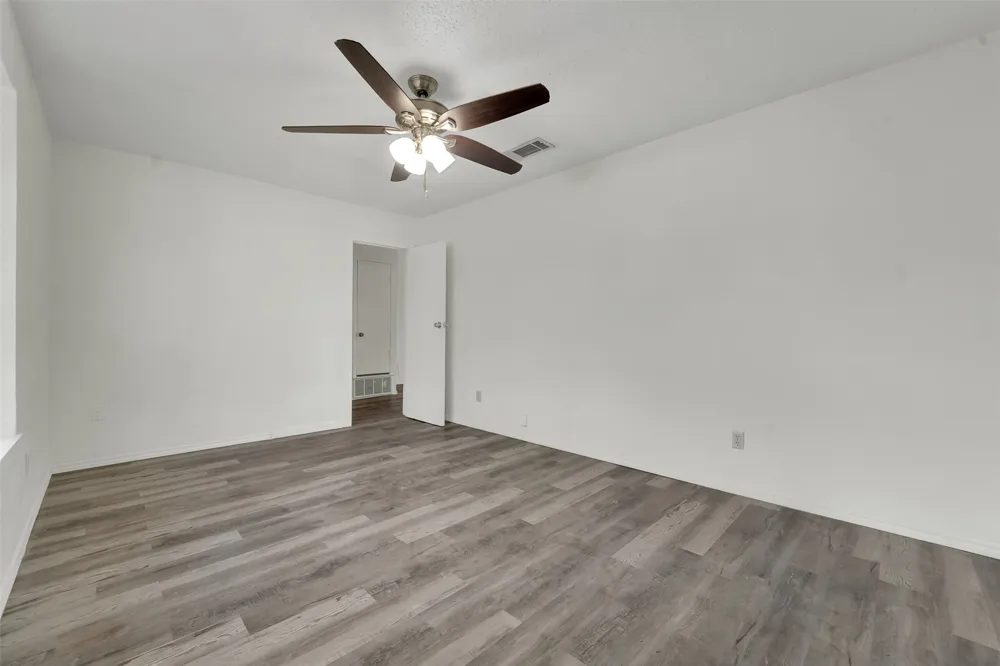 2135 Wheaton Drive Richardson, TX 75081