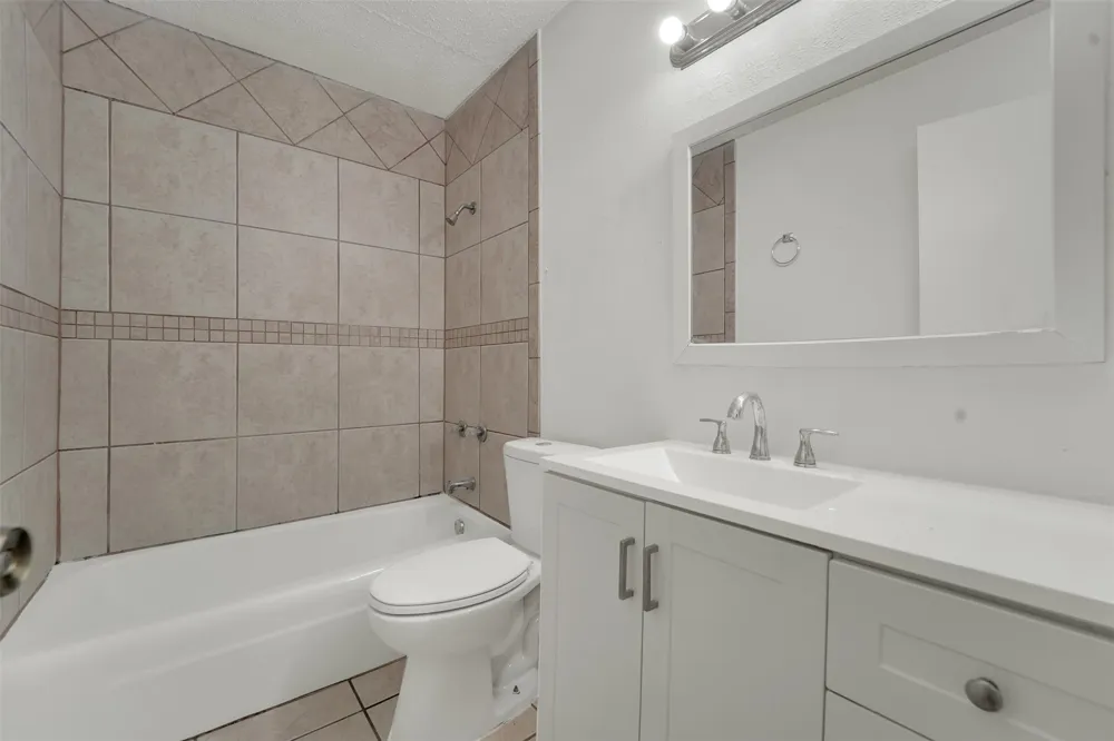 2135 Wheaton Drive Richardson, TX 75081
