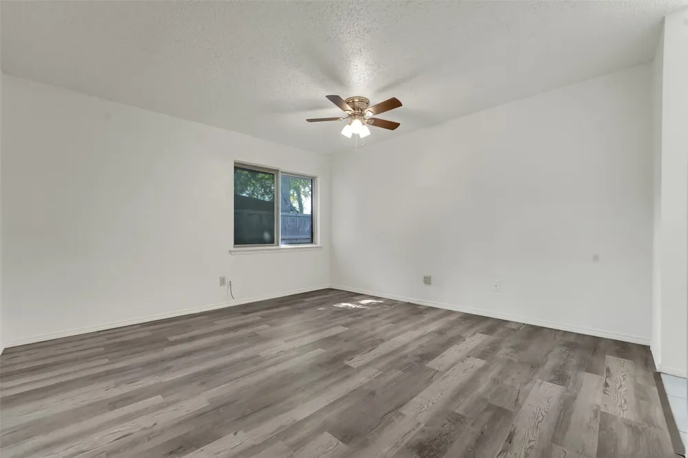 2135 Wheaton Drive Richardson, TX 75081