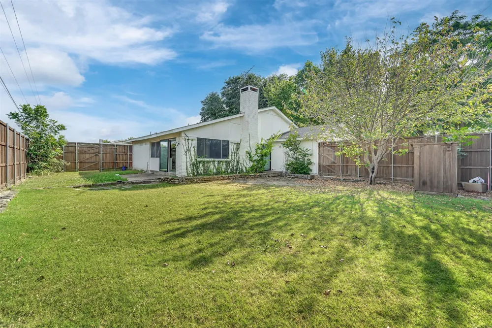 2135 Wheaton Drive Richardson, TX 75081