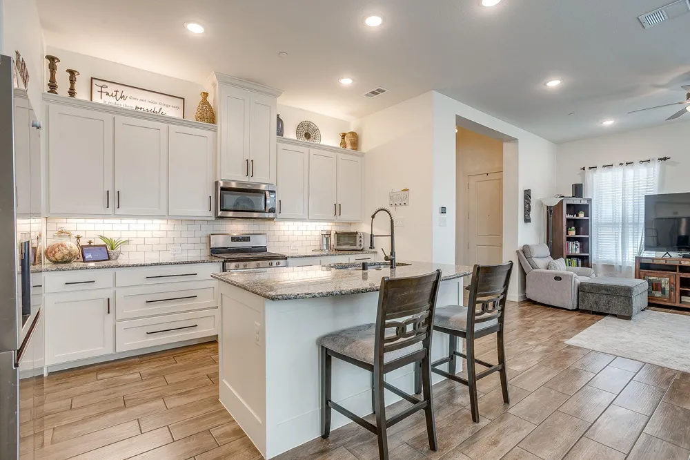 6449 Iron Horse Boulevard North Richland Hills, TX 76180