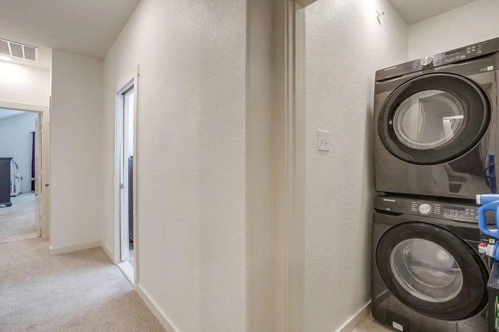 6449 Iron Horse Boulevard North Richland Hills, TX 76180