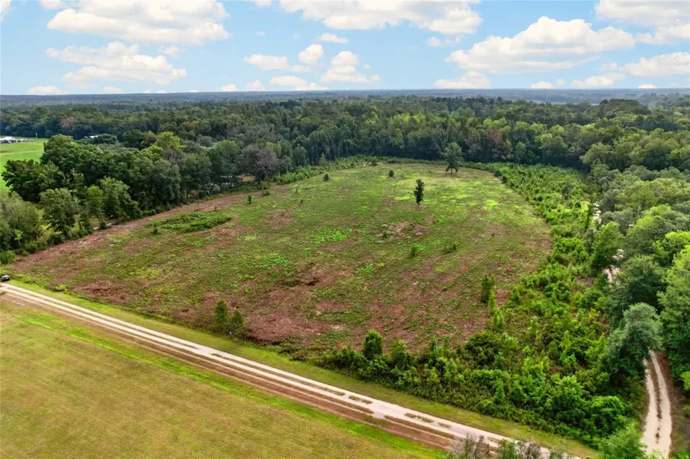 NW 239 Alachua, FL 32615