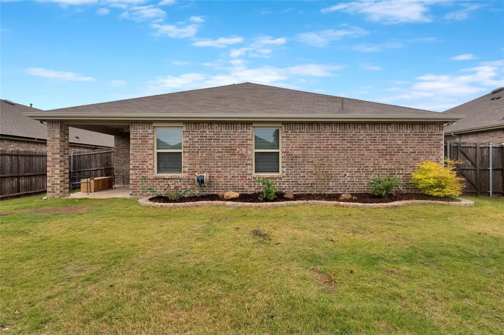3223 Buttonbush Drive Royse City, TX 75189