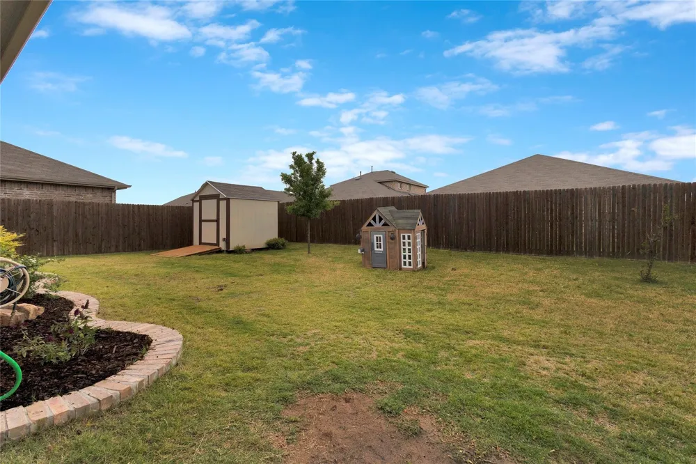 3223 Buttonbush Drive Royse City, TX 75189