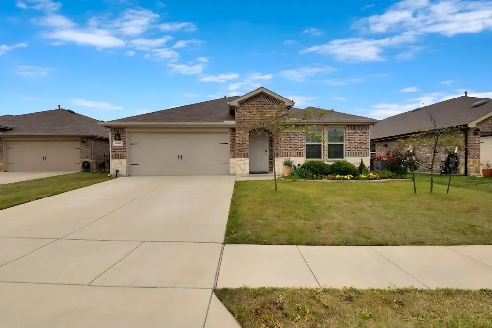 3223 Buttonbush Drive Royse City, TX 75189