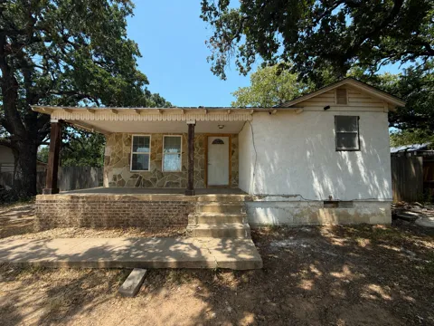 711 Kerley Street