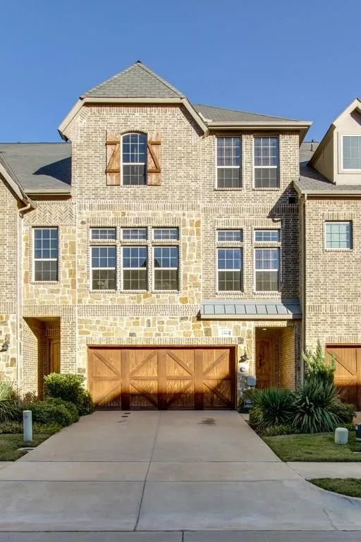 6464 Naples Drive Irving, TX 75039