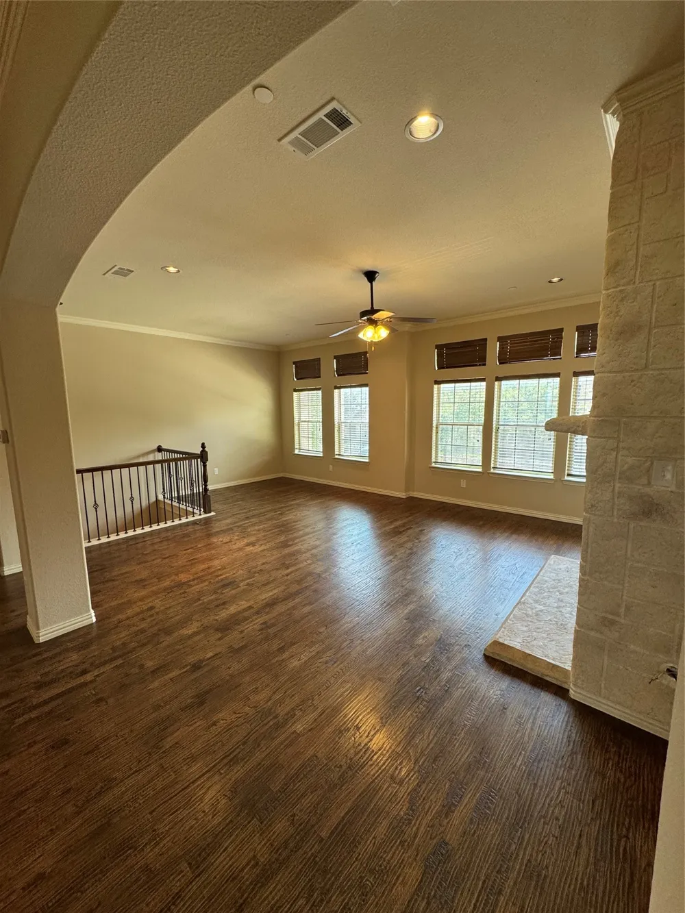 6464 Naples Drive Irving, TX 75039