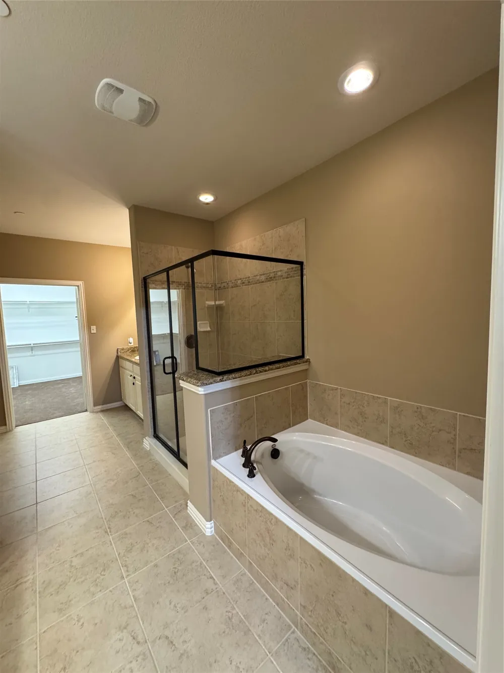 6464 Naples Drive Irving, TX 75039