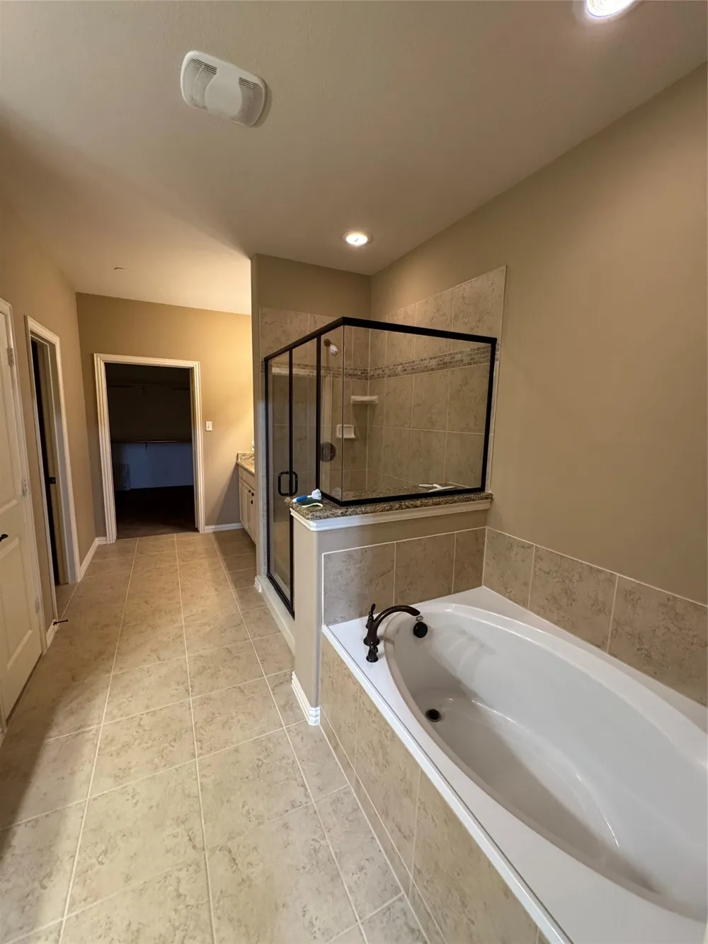 6464 Naples Drive Irving, TX 75039