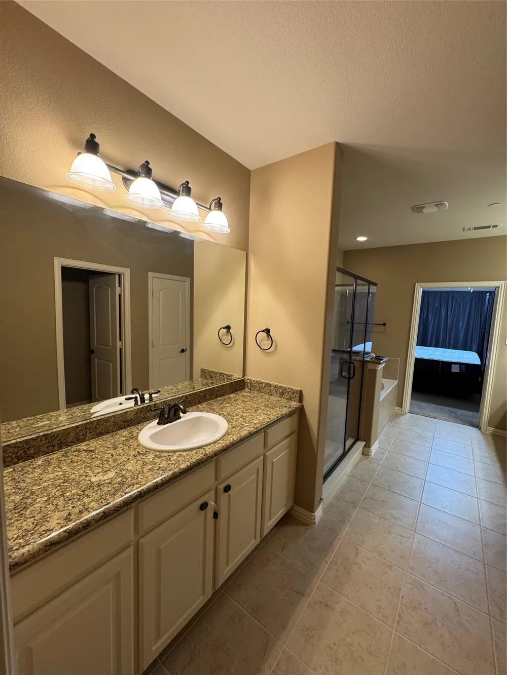 6464 Naples Drive Irving, TX 75039