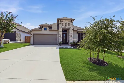 1102 Cadogan Squire