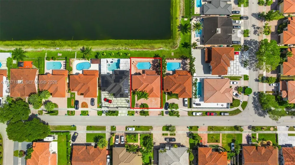 15753 SW 43rd St Miami, FL 33185