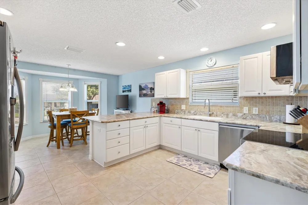7815 SE 166TH HIBERNIA LANE The Villages, FL 32162