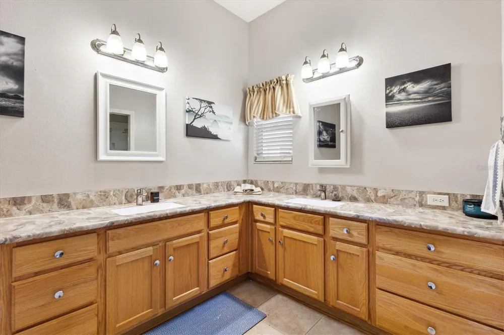 7815 SE 166TH HIBERNIA LANE The Villages, FL 32162