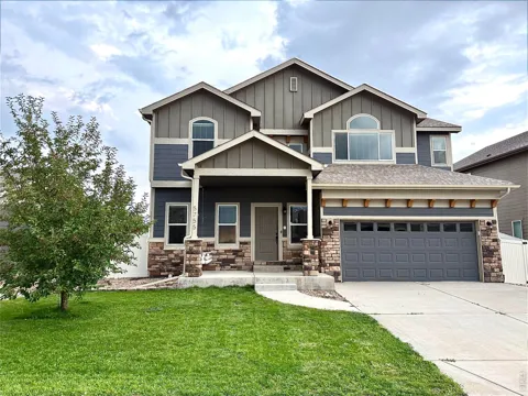 5755 Clarence Drive