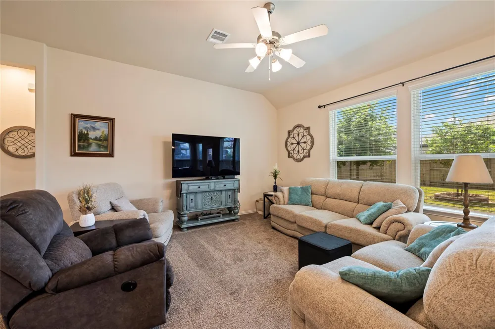 13213 Anchor Isle Court Texas City, TX 77568