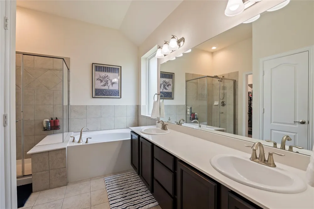 13213 Anchor Isle Court Texas City, TX 77568