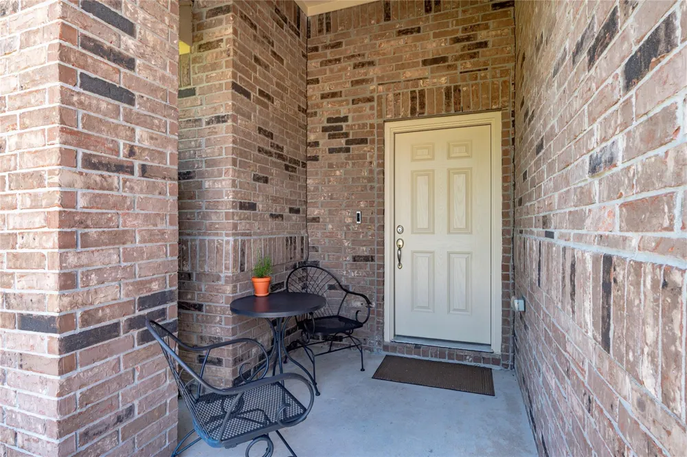 13213 Anchor Isle Court Texas City, TX 77568