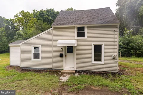 119 DAVIS LANE