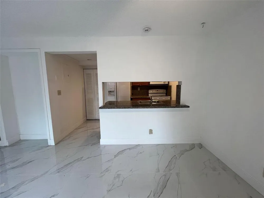5847 BLUEBERRY COURT #85 Lauderhill, FL 33313