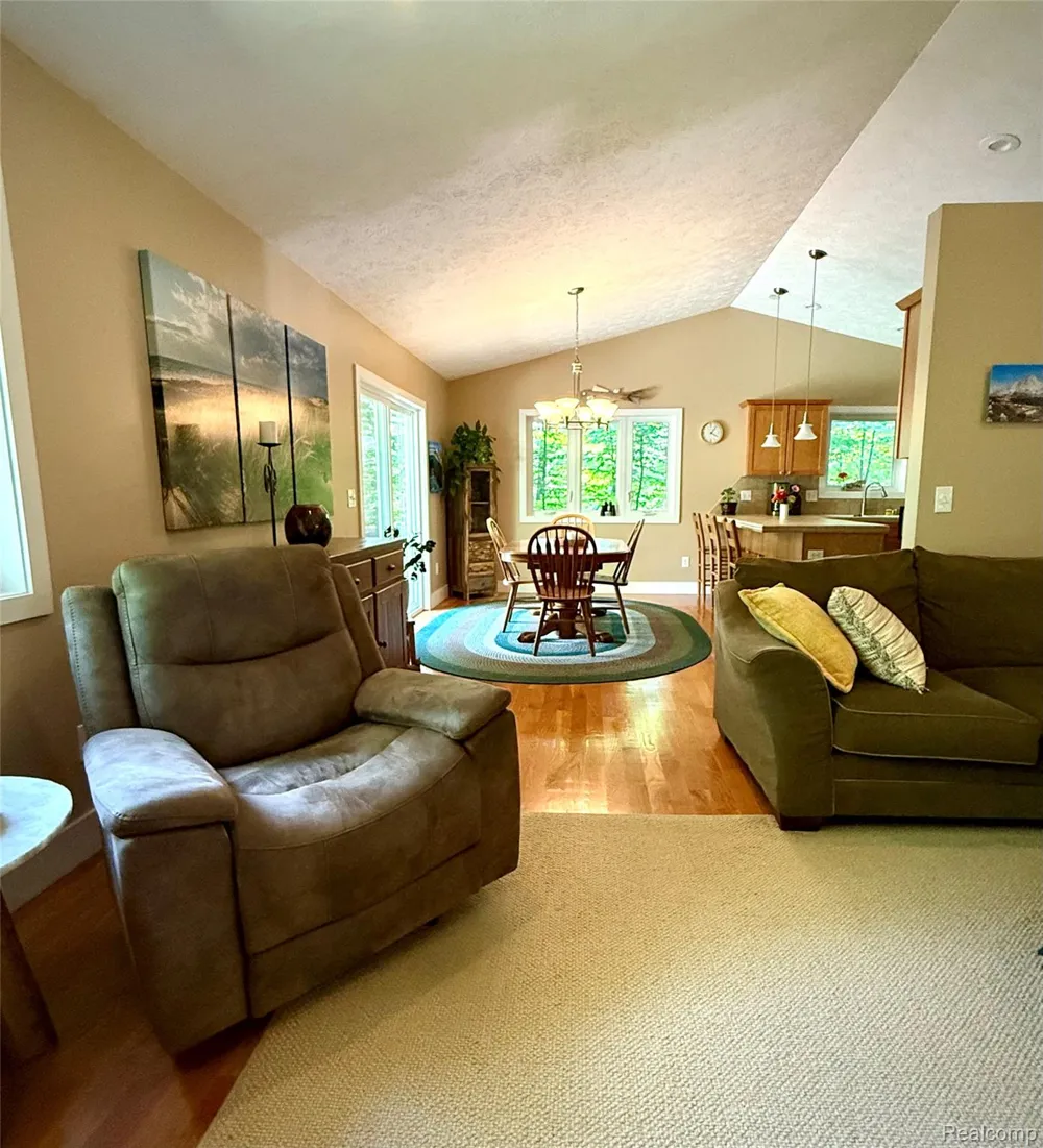 4464 Prouty Road Traverse City City, MI 49686