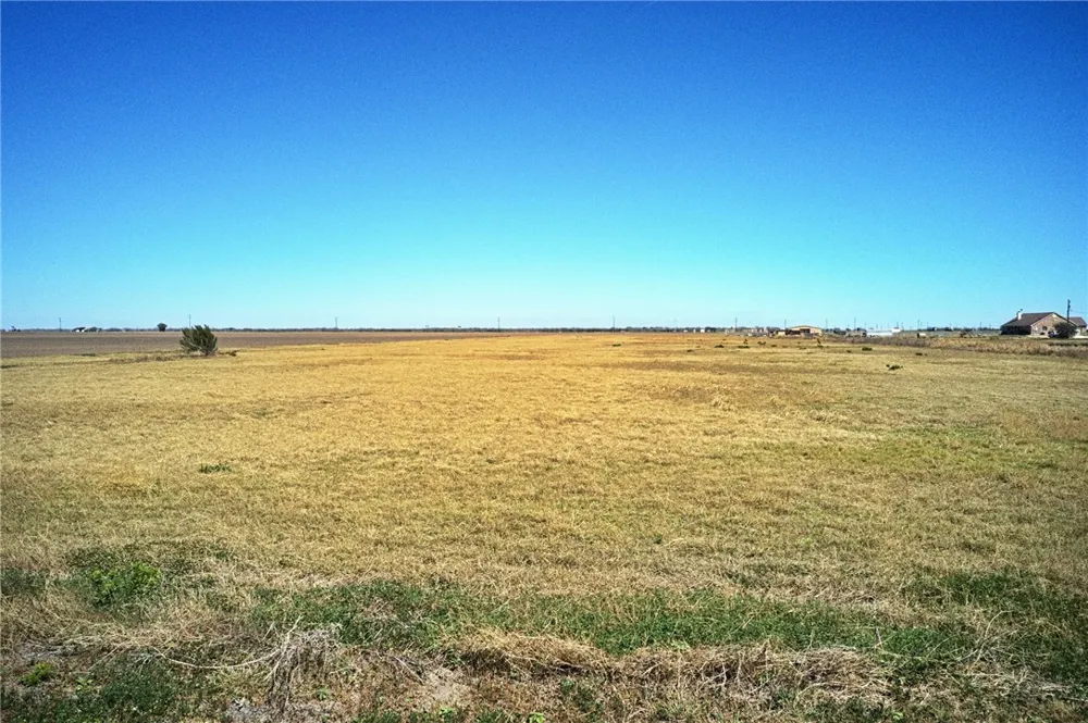 55 County Road 1510 Odem, TX 78370