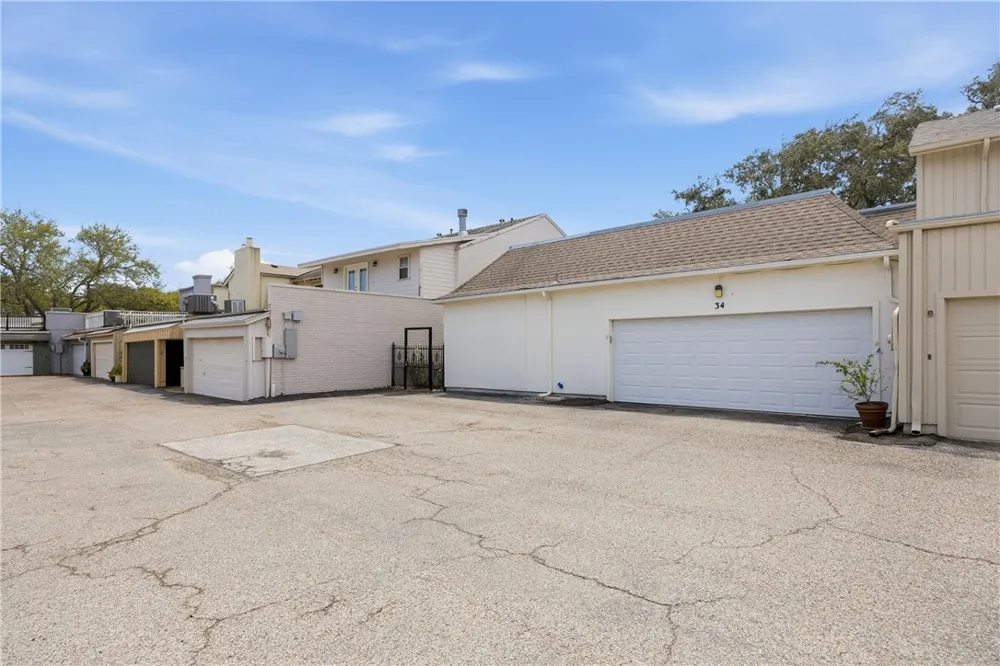 3535 Santa Fe Street #34 Corpus Christi, TX 78411