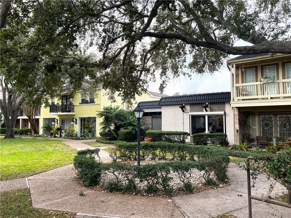 3535 Santa Fe Street #34 Corpus Christi, TX 78411